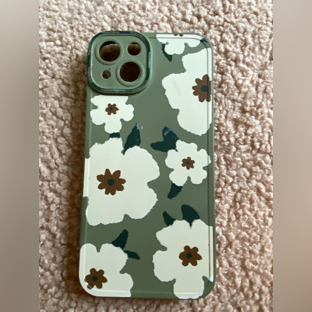 I PHONE CASE 13